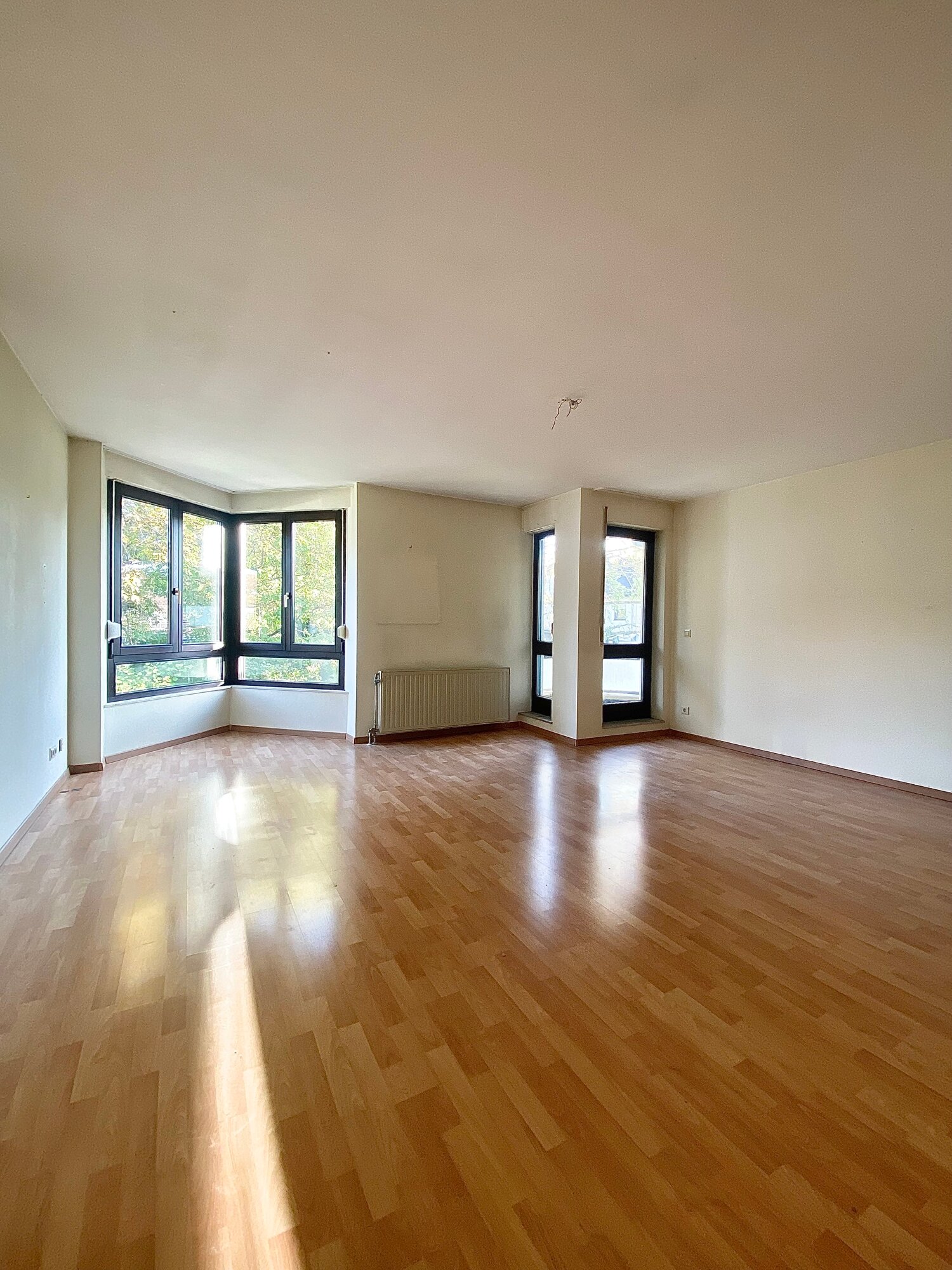 Wohnung zum Kauf 215.000 € 2 Zimmer 69,5 m²<br/>Wohnfläche 1.<br/>Geschoss ab sofort<br/>Verfügbarkeit Nackenheim 55299