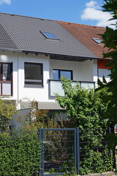 Reihenmittelhaus zur Miete 1.760 € 6 Zimmer 141 m² frei ab 01.08.2025 Roth Roth 91154
