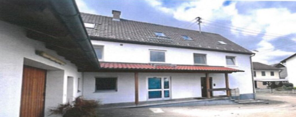 Mehrfamilienhaus zum Kauf provisionsfrei 395.000 € 10 Zimmer 275 m²<br/>Wohnfläche 594 m²<br/>Grundstück Martin Recher str 13 Aislingen Aislingen 89344