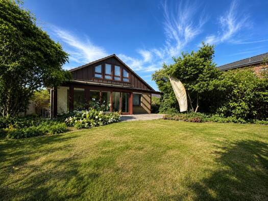 Einfamilienhaus zum Kauf 295.000 € 5 Zimmer 150 m² 629 m² Grundstück Veerßen Uelzen 29525