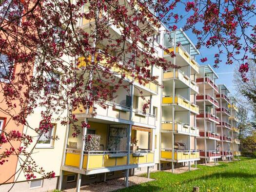 Wohnung zur Miete 331 € 2 Zimmer 59 m² 3. Geschoss Komarowstraße 22 Eckersbach Zwickau 08066