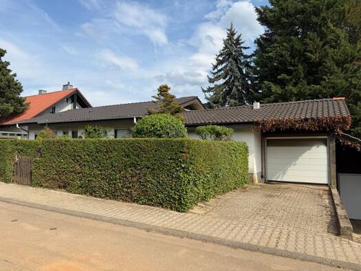 Bungalow zum Kauf 489.000 € 6 Zimmer 170 m² 1.008 m² Grundstück frei ab 01.09.2026 Panoramastraße 15 Battenberg (Pfalz) 67271
