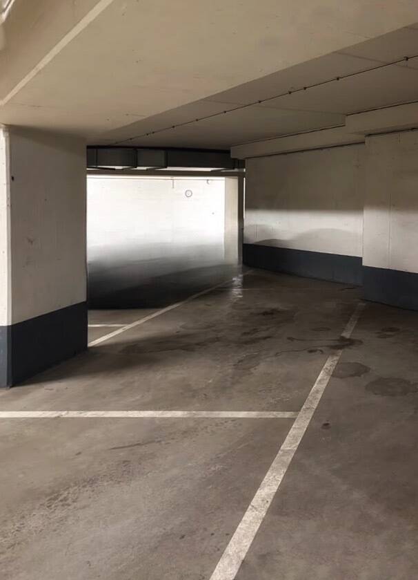 Tiefgarage zur Miete - Ansicht 2