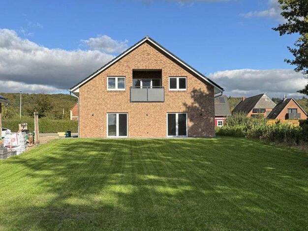 Doppelhaushälfte zur Miete - Erstbezug 1.800 € 4 Zimmer 133,8 m² 1.484 m² Grundstück frei ab 15.03.2026 Elbuferstraße 51 Avendorf Avendorf /Tespe 21395