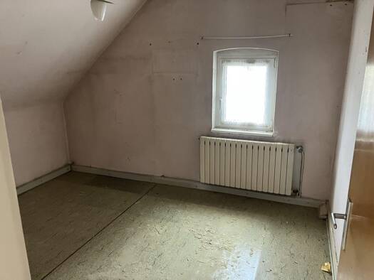 Einfamilienhaus zum Kauf 275.000 € 6 Zimmer 100 m² 605 m² Grundstück Holzheim Neuss 41472