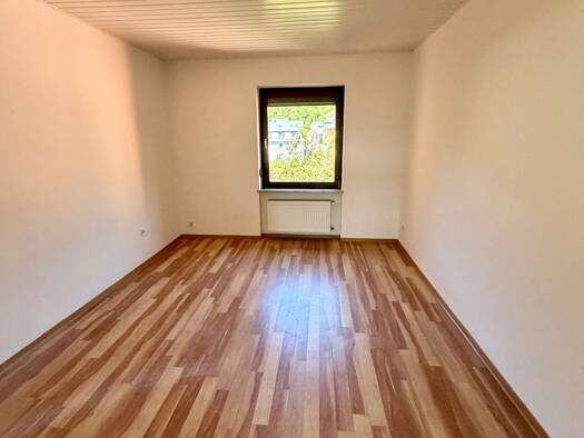 Wohnung zur Miete 650 € 3 Zimmer 76,6 m² Geschoss 2/4 frei ab sofort Trier-West-Pallien Trier 54294