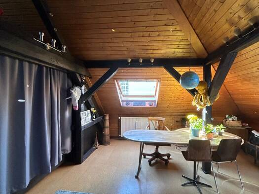 Loft zur Miete 950 € 1,5 Zimmer 50 m² Geschoss 2/3 frei ab 01.08.2026 Textorstraße Sachsenhausen Frankfurt am Main 60594