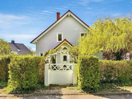 Mehrfamilienhaus zur Miete 1.249 € 5 Zimmer 130 m² 150 m² Grundstück frei ab 15.01.2026 Riethnordhausen 99195