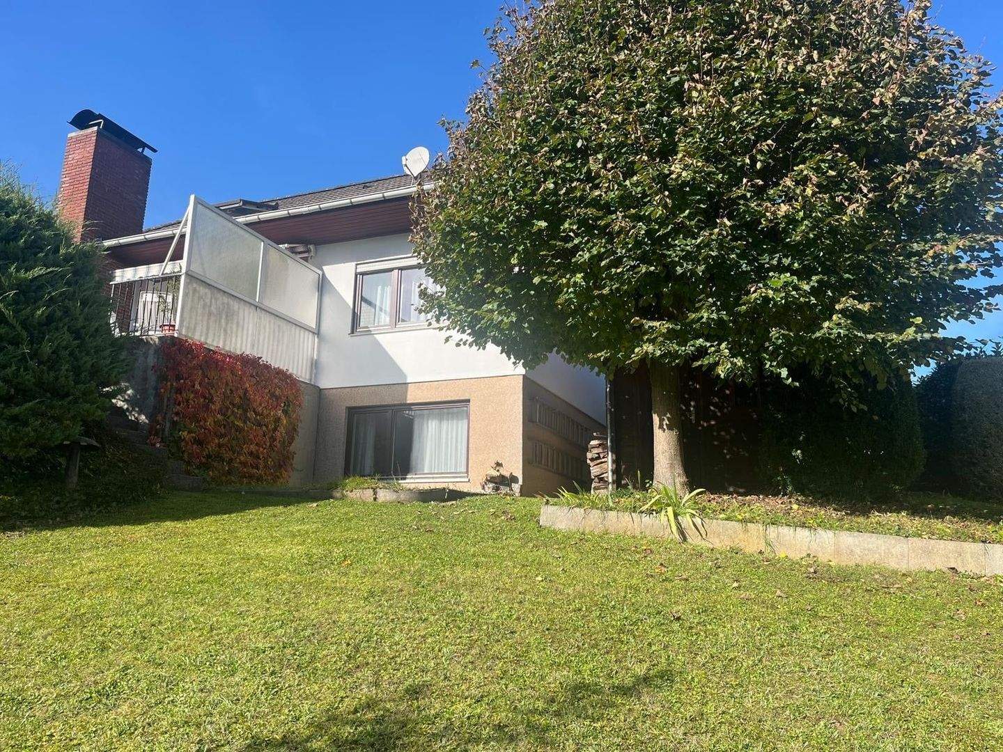 Immobilie in Bad Hersfeld - Exklusives Wohnhaus mit Garage im sonnigen Beiershausen - Bild 4