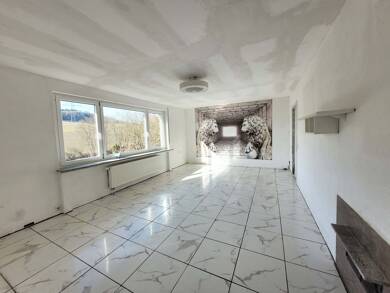 Einfamilienhaus zum Kauf 254.000 € 9 Zimmer 200 m² 869 m² Grundstück frei ab sofort Rosenrain 15 Mühlbach Neuenstein 36286
