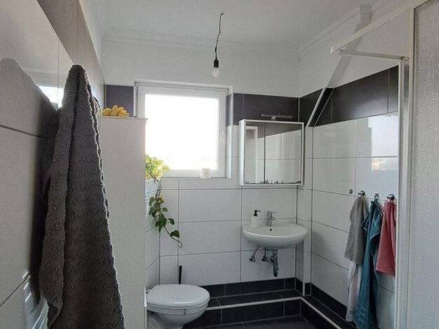 Wohnung zur Miete 1.099 € 5 Zimmer 150 m² 5. Geschoss Bürgermeister-Smidt-Straße 121 Mitte Bremerhaven 27568