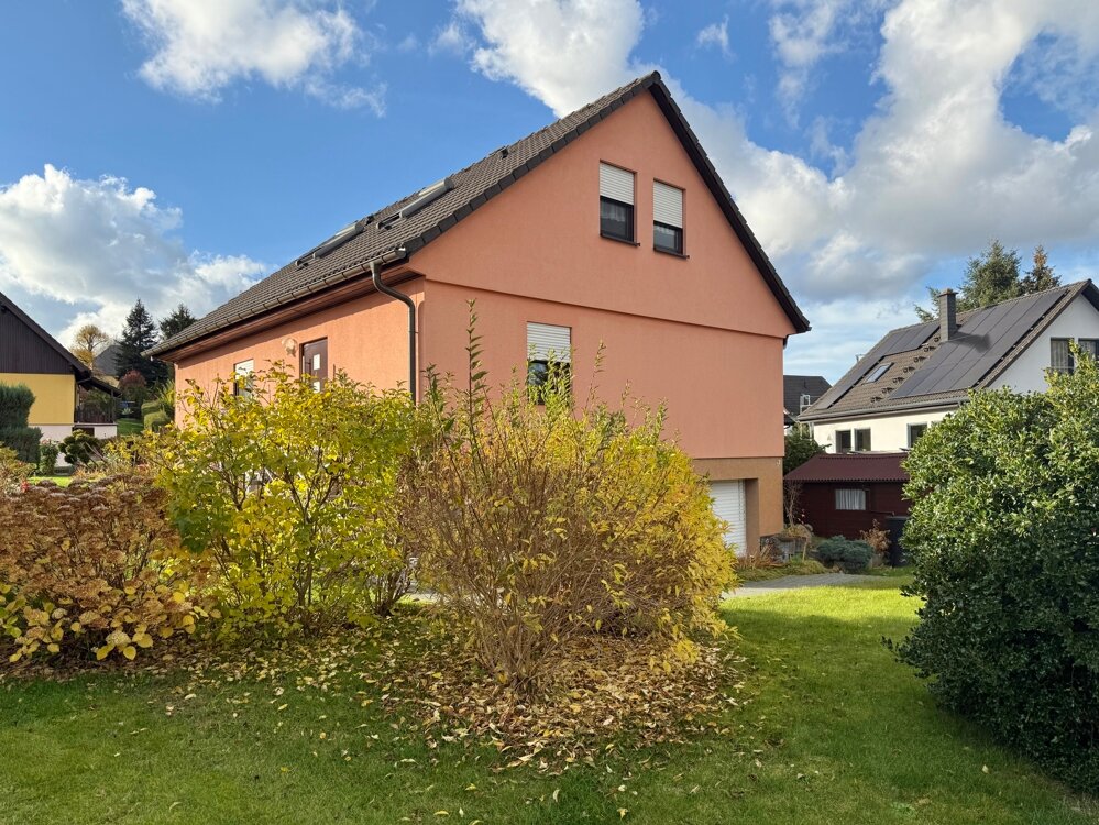 Einfamilienhaus zum Kauf 239.000 € 5 Zimmer 120,6 m²<br/>Wohnfläche 620 m²<br/>Grundstück ab sofort<br/>Verfügbarkeit Marbach Leubsdorf 09573