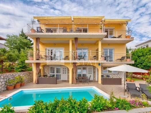 Einfamilienhaus zum Kauf 1.350.000 € 11 Zimmer 350 m² Dramalj, Crikvenica Crikvenica 51260