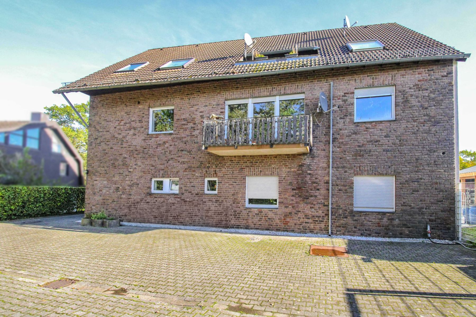 Mehrfamilienhaus zum Kauf 795.000 € 7 Zimmer 255 m²<br/>Wohnfläche 1.540 m²<br/>Grundstück Roetgen Roetgen 52159