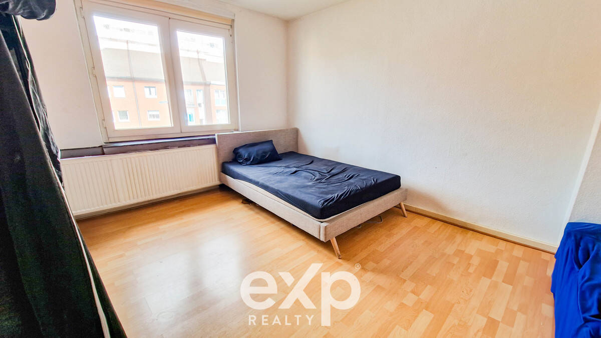 Property thumbnail 11