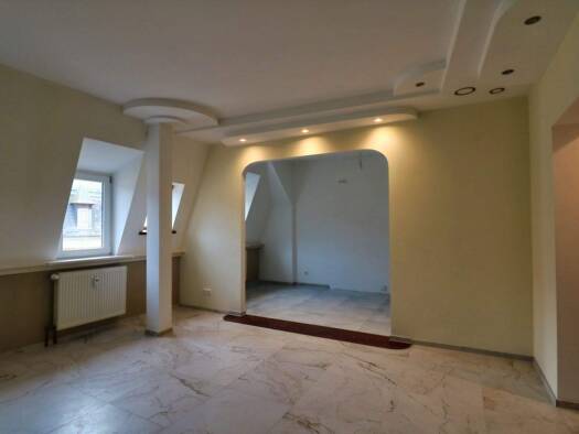 Wohnung zum Kauf 85.000 € 2,5 Zimmer 48 m² 3. Geschoss frei ab 01.02.2026 Preißelpöhl Plauen 08525