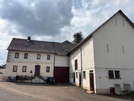 Bauernhaus zum Kauf 291.000 € 10 Zimmer 210 m² 7.340 m² Grundstück Unzenberg 55483