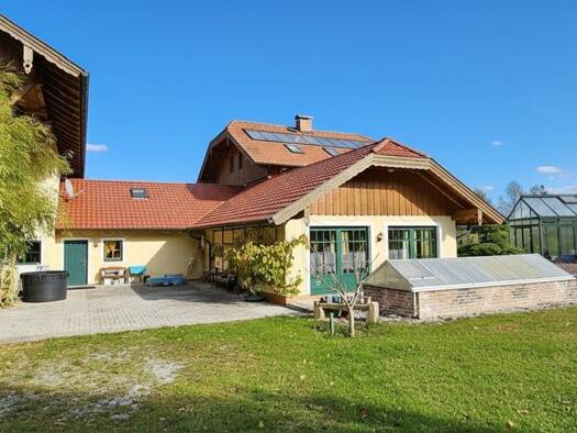 Haus zum Kauf 1.750.000 € 280 m² 42.237 m² Grundstück Feldkirchen bei Mattighofen 5143