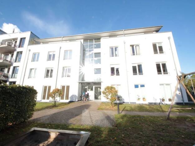 Wohnung zur Miete 1.120 € 3 Zimmer 94 m² 4. Geschoss Holsteiner Chaussee 294 Schnelsen Eimsbüttel 22457