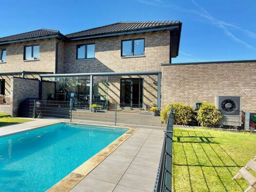 Doppelhaushälfte zum Kauf 695.000 € 5 Zimmer 166 m² 411 m² Grundstück Brüggen 41379