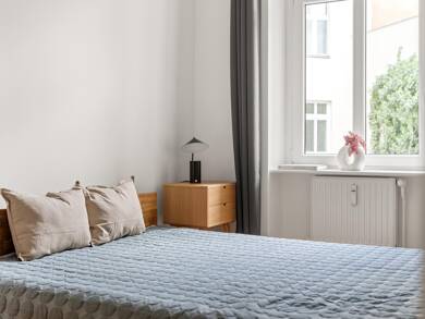 Wohnung zum Kauf 295.000 € 2 Zimmer 57,2 m² 4. Geschoss Adolfstraße 19 Wedding Berlin 13347