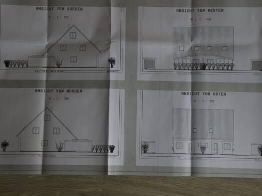 Doppelhaushälfte zur Miete 1.410 € 5 Zimmer 140 m² 301 m² Grundstück frei ab 19.01.2026 Theodor-Heuss-Ring 18 Uffenheim 97215