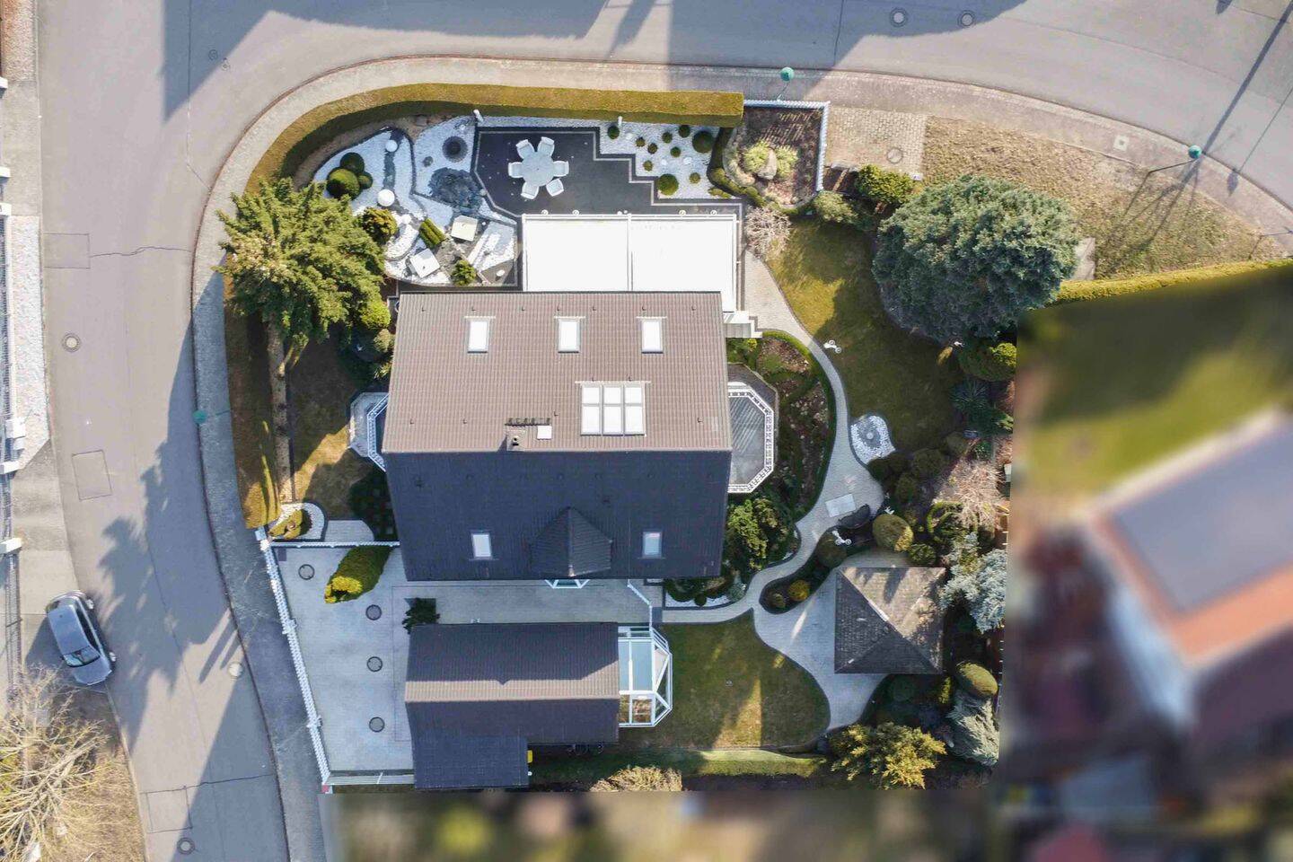 Immobilie in Schwedt/Oder - Exklusives 6-Zimmer-Anwesen mit Wintergarten, Sauna & Weinkeller in Schwedt/Oder - Bild 3