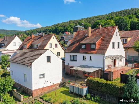 Mehrfamilienhaus zum Kauf 295.000 € 5 Zimmer 121 m² 598 m² Grundstück Großheubach 63920