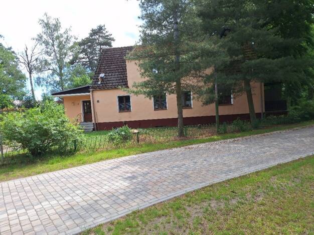 Mehrfamilienhaus zum Kauf als Kapitalanlage geeignet 119.900 € 8 Zimmer 170 m² 1.000 m² Grundstück Sigrön Bad Wilsnack 19336