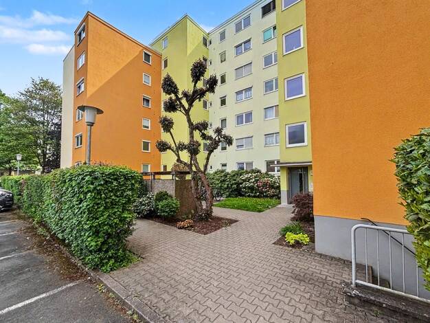 Wohnung zum Kauf 199.500 € 3 Zimmer 77,6 m² 3. Geschoss Röthenbach b Schweinau Nürnberg 90451