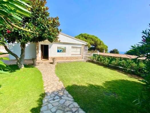 Chalet zum Kauf 675.000 € 5 Zimmer 260 m² Lloret de Mar 17310