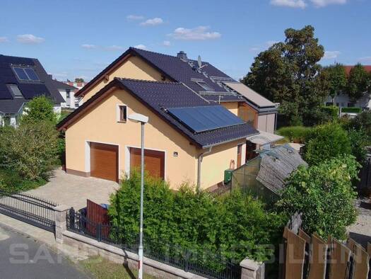 Haus zum Kauf 750.000 € 8 Zimmer 148 m² 1.154 m² Grundstück Pohlersfeld Böhlen 04564