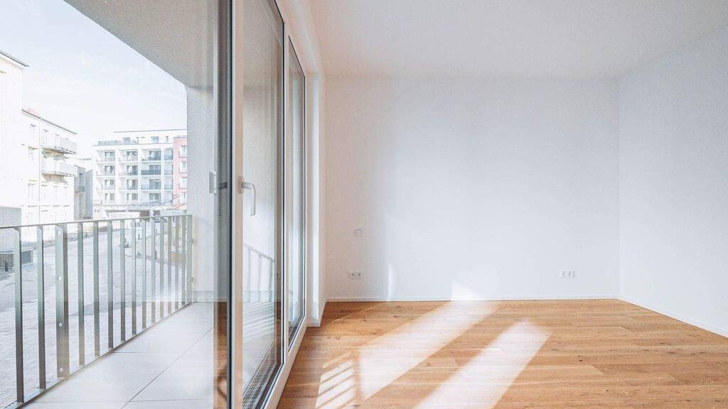 Wohnung zur Miete - Erstbezug 1.590 € 4 Zimmer 112,6 m² 1. Geschoss frei ab sofort Glauchaer Straße 50f Innenstadt Halle ( Saale) 06110