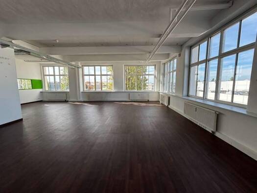 Bürogebäude zur Miete 11 € 203 m² Bürofläche Ulmenstraße 52 a Gibitzenhof Nürnberg 90443