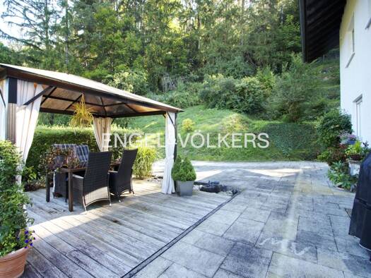 Einfamilienhaus zum Kauf 670.000 € 11 Zimmer 390 m² 2.100 m² Grundstück Riedenburg Riedenburg 93339