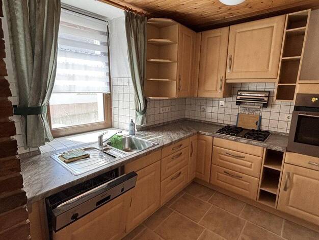 Einfamilienhaus zur Miete 830 € 7 Zimmer 138 m² 234 m² Grundstück Unkenbach 67823