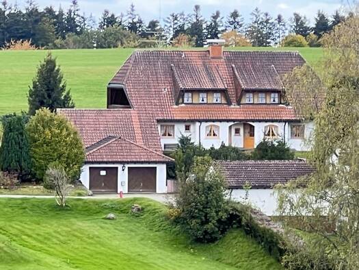 Einfamilienhaus zum Kauf 740.000 € 6,5 Zimmer 200 m² 1.918 m² Grundstück Birkendorf Ühlingen-Birkendorf 79777