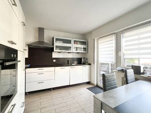 Wohnung zur Miete 1.190 € 3 Zimmer 93 m² Geschoss 1/2 frei ab 01.06.2026 Oftersheim 68723