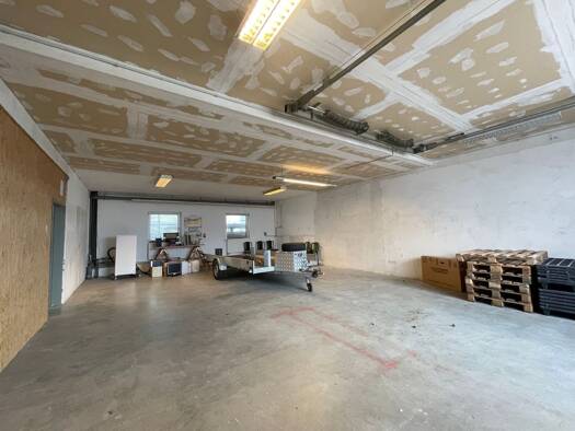 Lagerhalle zur Miete 6 € 90 m² Lagerfläche Schwarzenbek 21493