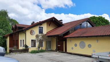 Mehrfamilienhaus zum Kauf 1.775.000 € 22 Zimmer 720 m² 1.500 m² Grundstück Neumarkt-Sankt Veit Neumarkt-Sankt Veit 84494