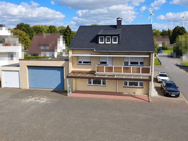 Haus zum Kauf 439.000 € 6 Zimmer 180 m² 1.329 m² Grundstück Nienhagen Detmold 32758