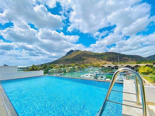 Villa zum Kauf 2.600.000 € 5 Zimmer 403 m² 500 m² Grundstück Rivière Noire