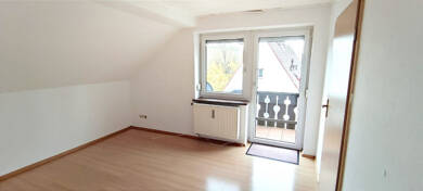 Wohnung zur Miete 575 € 3 Zimmer 72 m² Dachgeschoss, 2. Geschoss frei ab 01.07.2025 Kaisheim Kaisheim 86687