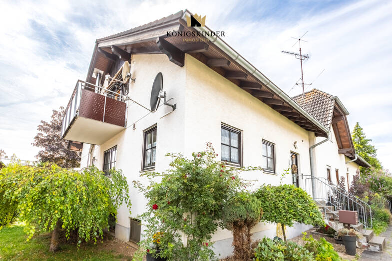 Wohnung zum Kauf 175.000 € 2 Zimmer 57,8 m² Dachgeschoss Gültstein Herrenberg 71083