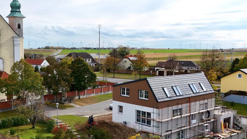 Doppelhaushälfte zum Kauf 476.000 € 6 Zimmer 157 m² Regelsbrunn 2403