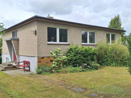 Einfamilienhaus zum Kauf 195.000 € 4 Zimmer 97 m² 2.624 m² Grundstück frei ab sofort Jagow 74 Jagow Uckerland 17337