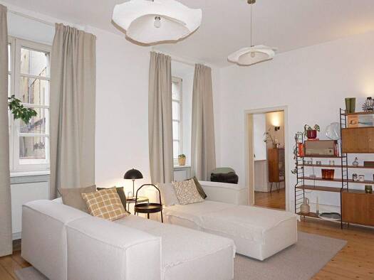 Wohnung zur Miete 1.050 € 3 Zimmer 94 m² Innenstadt Aschaffenburg 63739