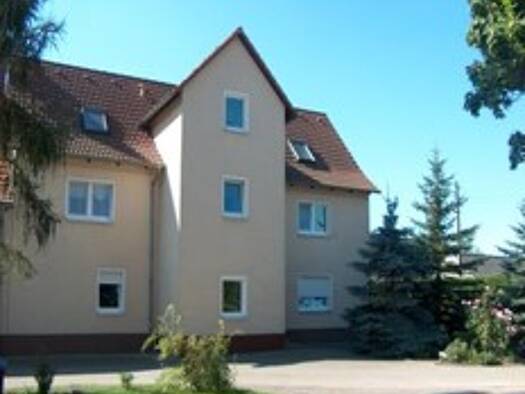 Wohnung zur Miete 610 € 3 Zimmer 89,5 m² Geschoss 1/2 frei ab 01.08.2026 Doberschütz 04838