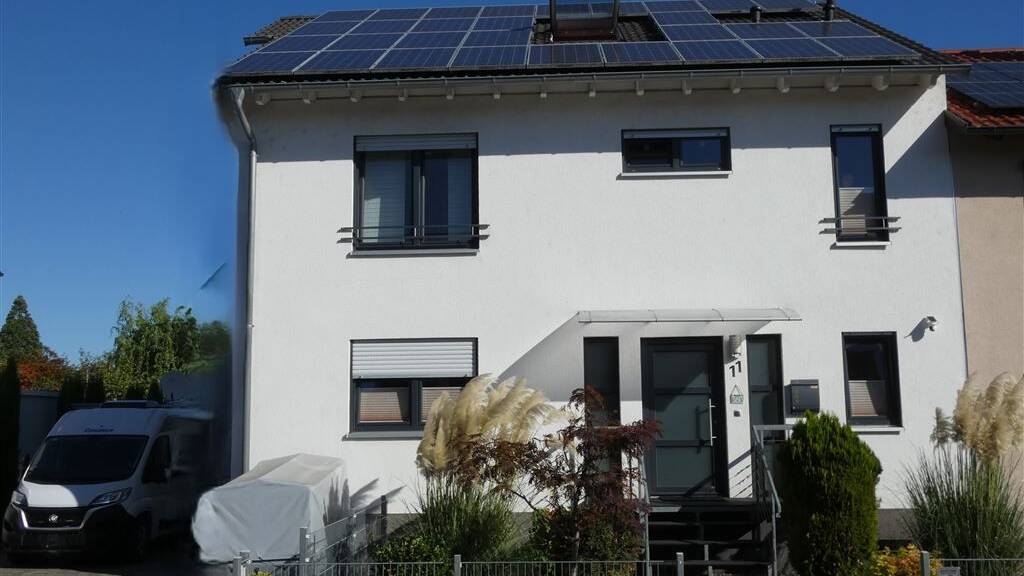 Einfamilienhaus zum Kauf 775.000 € 6 Zimmer 208 m² 896 m² Grundstück Speyer 67436