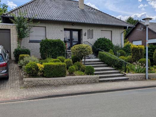 Wohnung zur Miete 730 € 4 Zimmer 100 m² frei ab sofort Steinfeld Steinfeld (Oldenburg) 49439